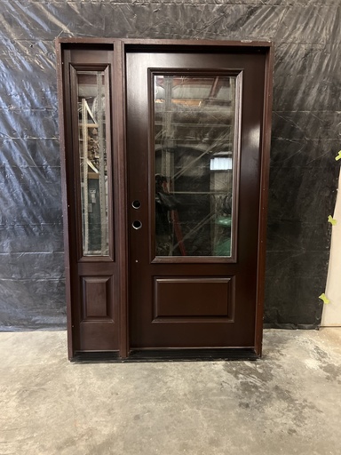 [NSGlassCraftED1868] [R] FIBERGLASS 2868 3/4 LITE W/ 14" SIDELITE, 4 9/16 JAMB, NO BRICKMOULD; RIGHT HAND INSWING; SPLIT FINISH; This is a RESALE item that is sold AS-IS with no warranty.